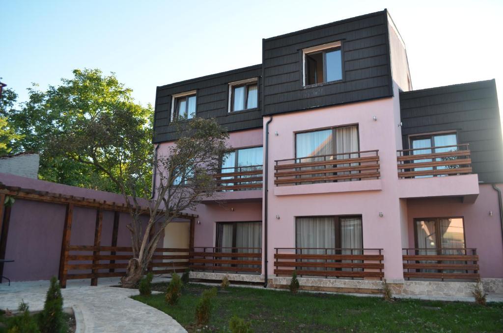 Pensiunea Andy Brasov Exterior photo